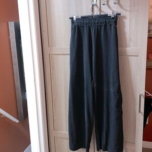 Size XL baggy wide leg Reitmans pants